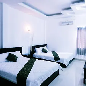 phong-luu-hotel-nha-trang.nhatrangbesthotels.com/