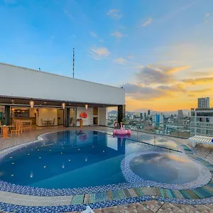 Merry Land 4* Đà Nẵng